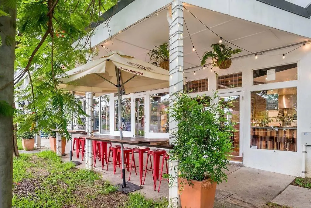 Birdsong Yeronga - Inner City Village Sanctuary Brisbane Holiday home